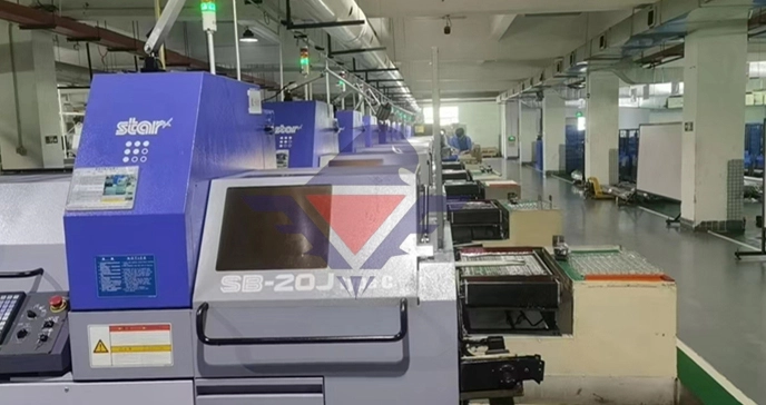 スイス旋盤加工工場