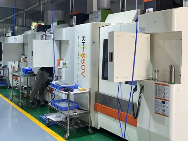 中国の精密機械加工部品向けCNCフライス加工サービス
