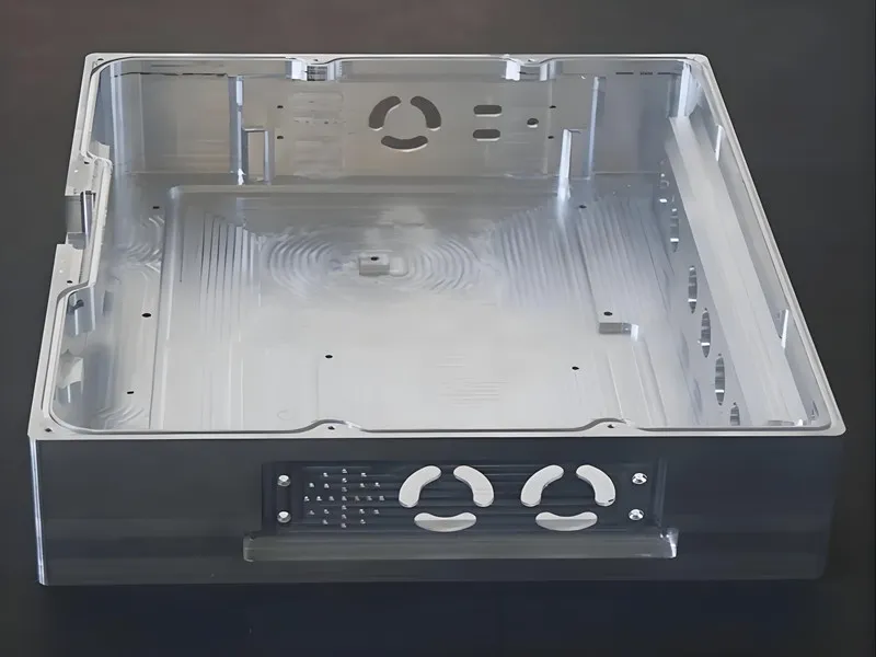 アルミ削り出し筐体