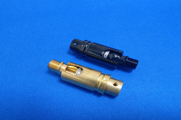 中国のCNC旋削部品工場：カスタムおよびOEMソリューション