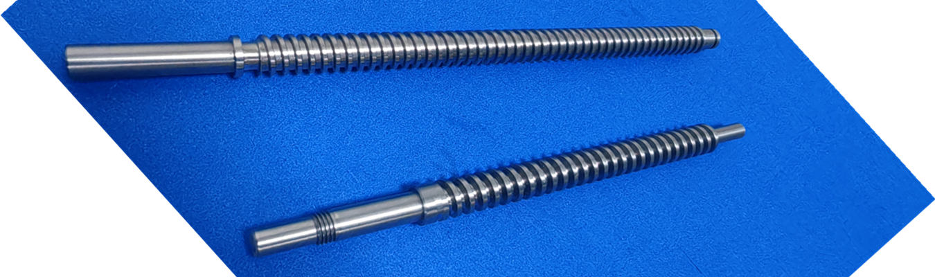 精密ねじ切りシャフト – CNCスイス加工シャフト部品 高精度産業用途向けにCNCスイス加工で製造されたカスタム精密ねじ切りシャフト